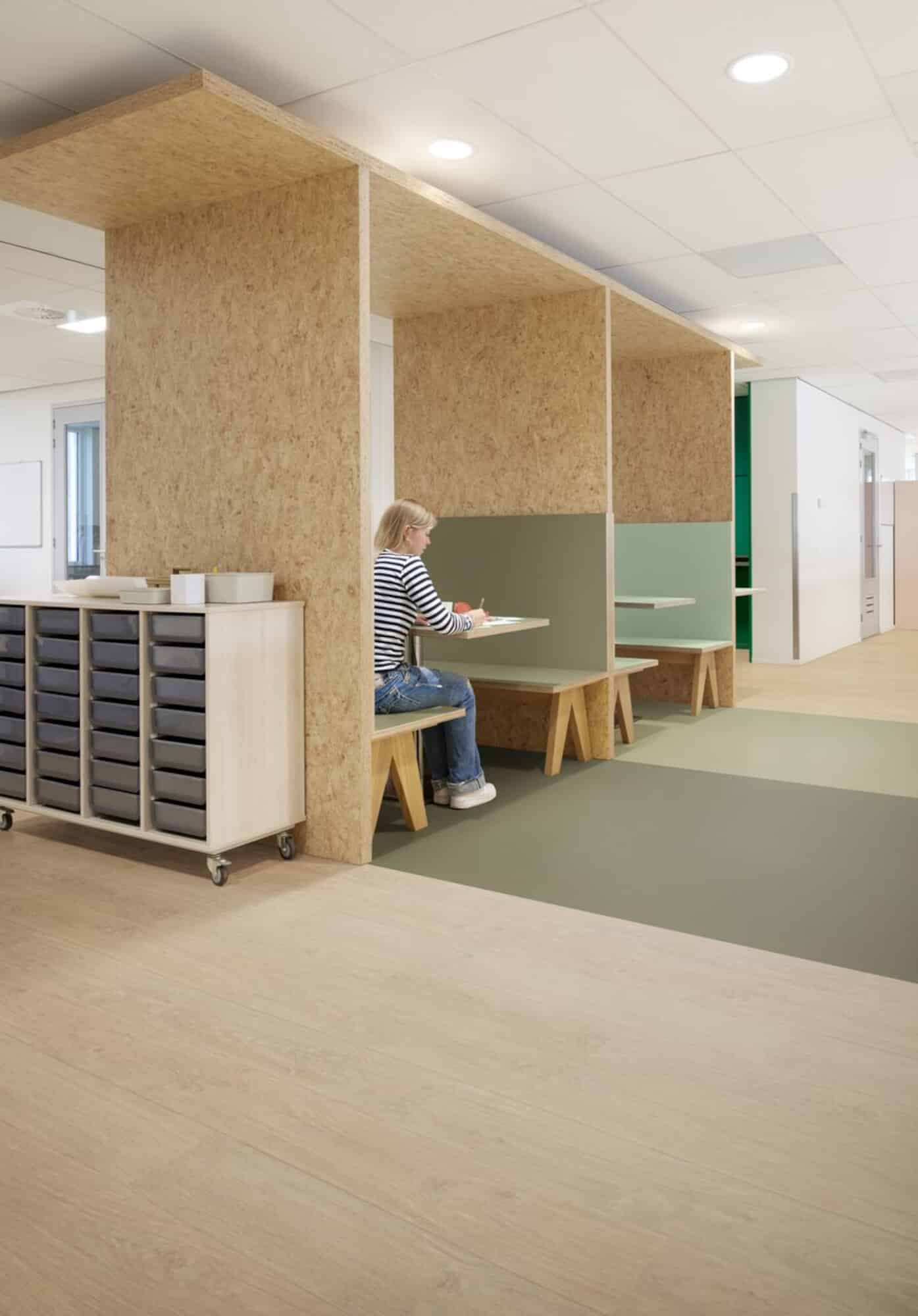 3. Forbo - Heterogene Vinylbeläge - eternal wood - 12802 elegant oak
