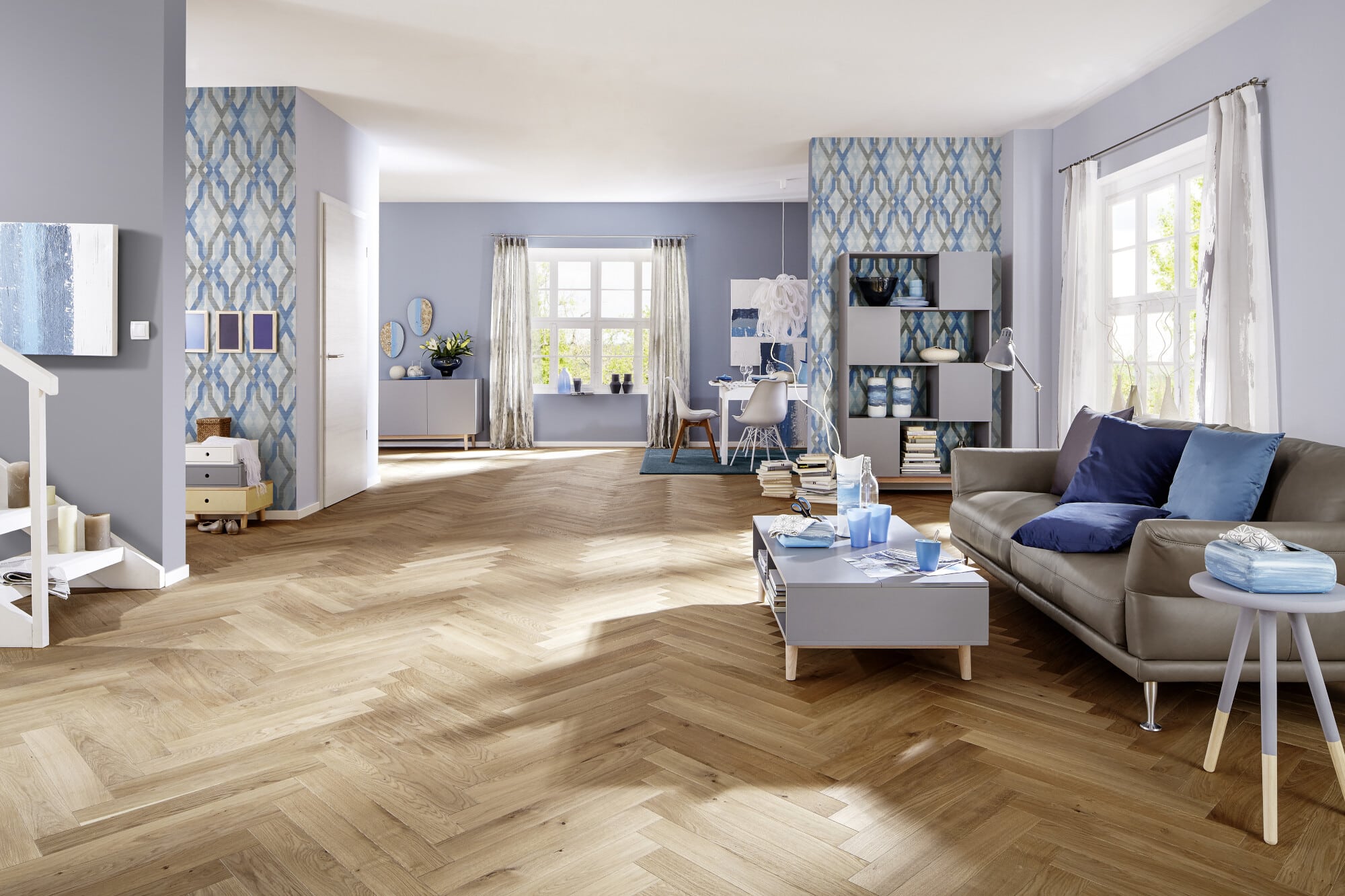 3. JOKA Deluxe_140_PS_Loft_Vario_VE213_Eiche_geb_Nature_V4 (Fischgrät)
