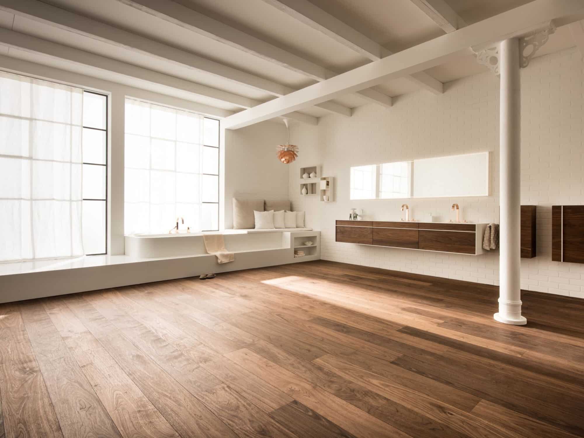 3. «Quelle Bauwerk Parkett Villapark 1001 1168 Walnuss amerikanisch 35 »